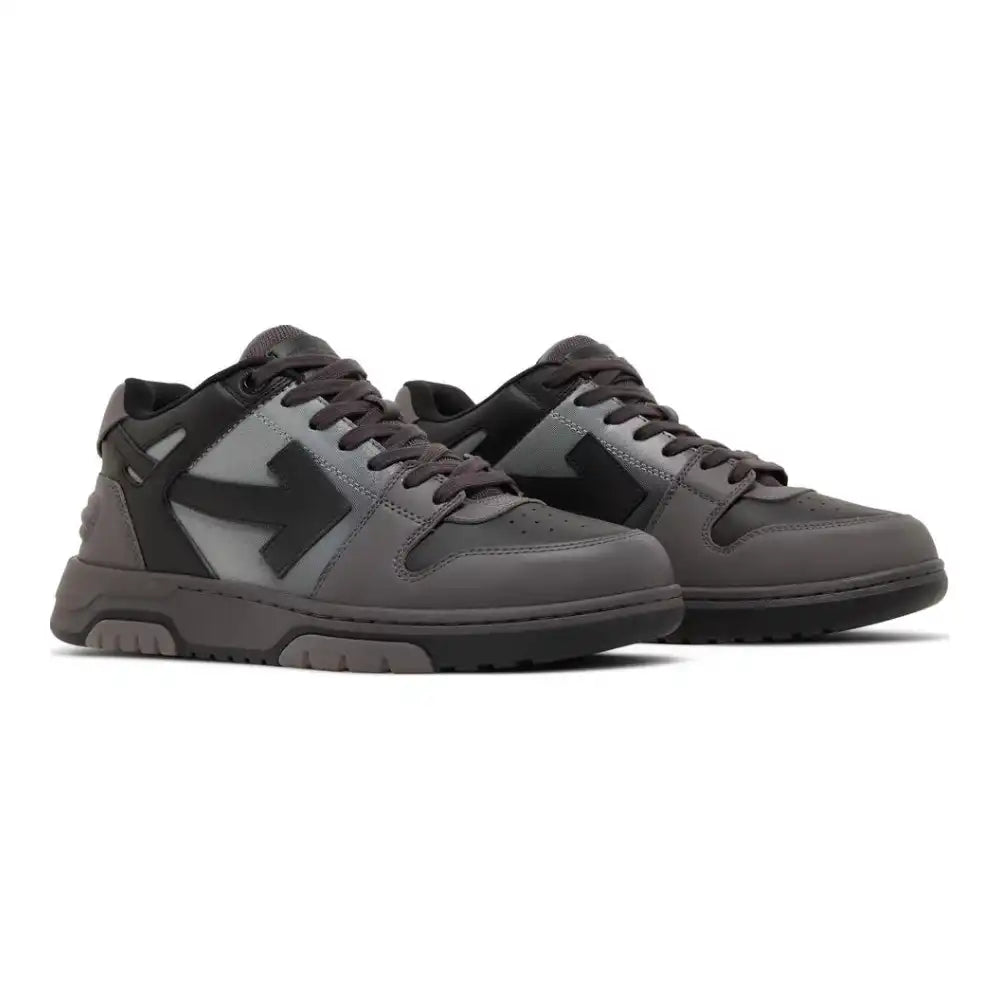 Out of Office Calf Leather - Black Gradient